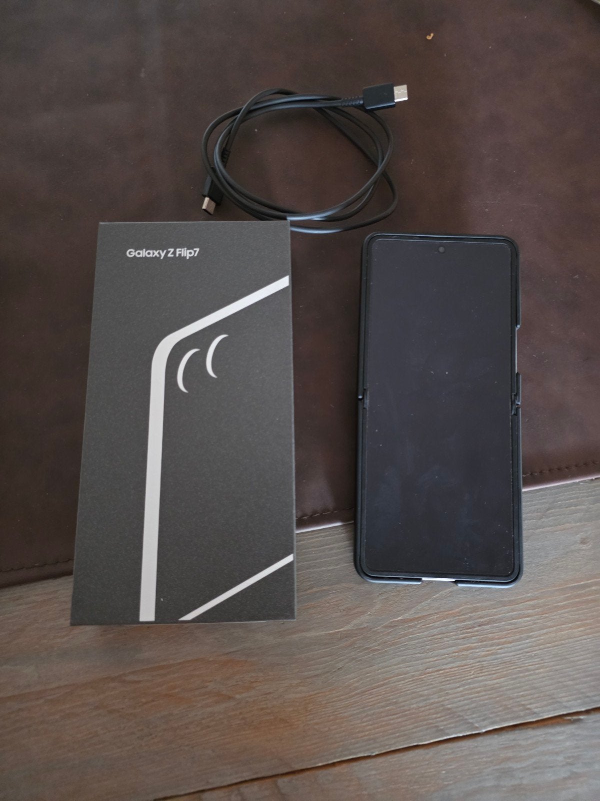 Galaxy z flip7, Télécoms, Téléphonie mobile | Samsung, Enlèvement