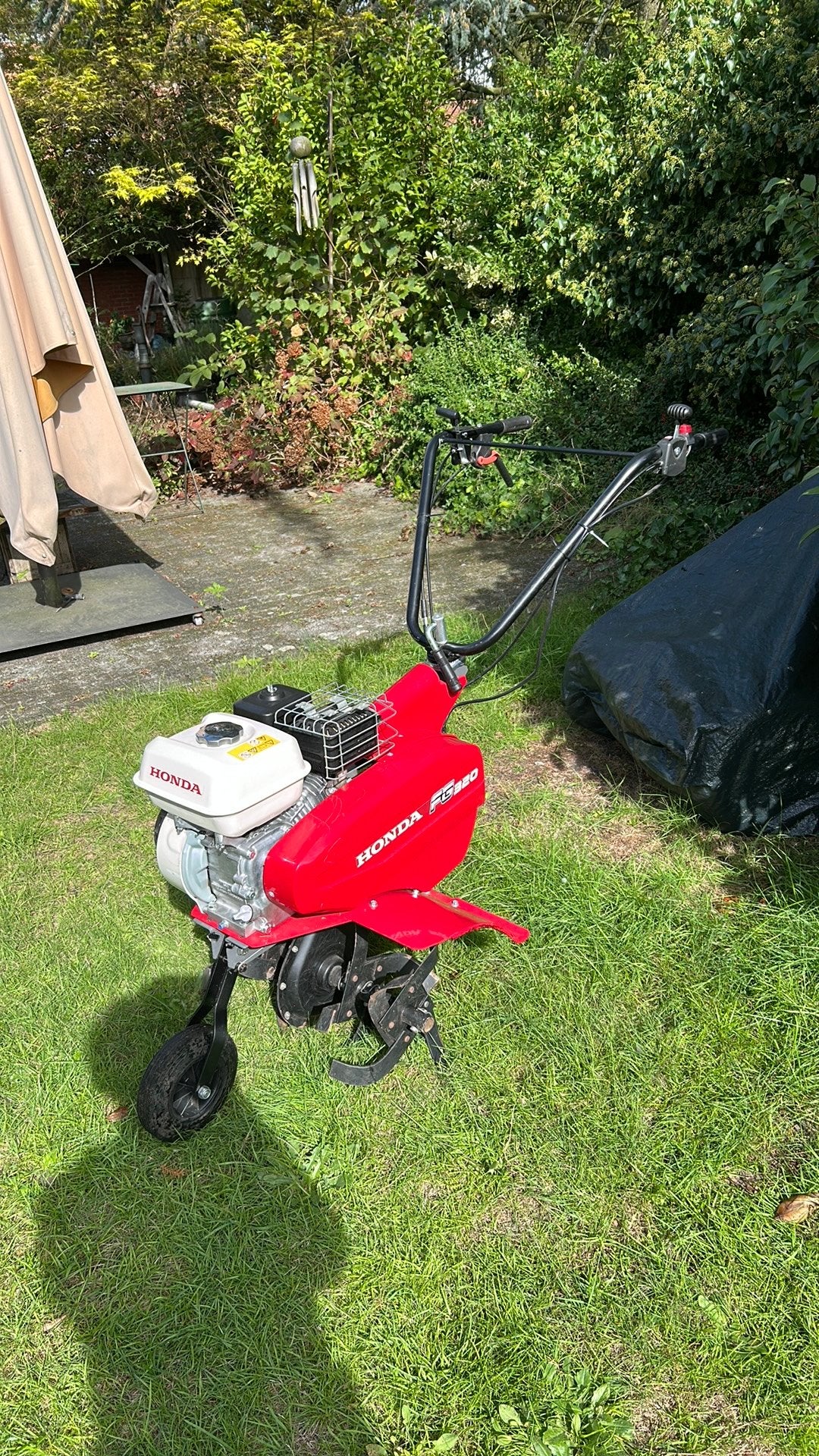 Frees, Ophalen, Zo goed als nieuw