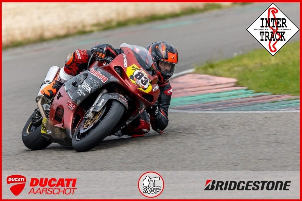 Suzuki GSX-R 600 K1, Motoren, Gebruikt, Meer dan 35 kW, Handgeschakeld, 600 cc