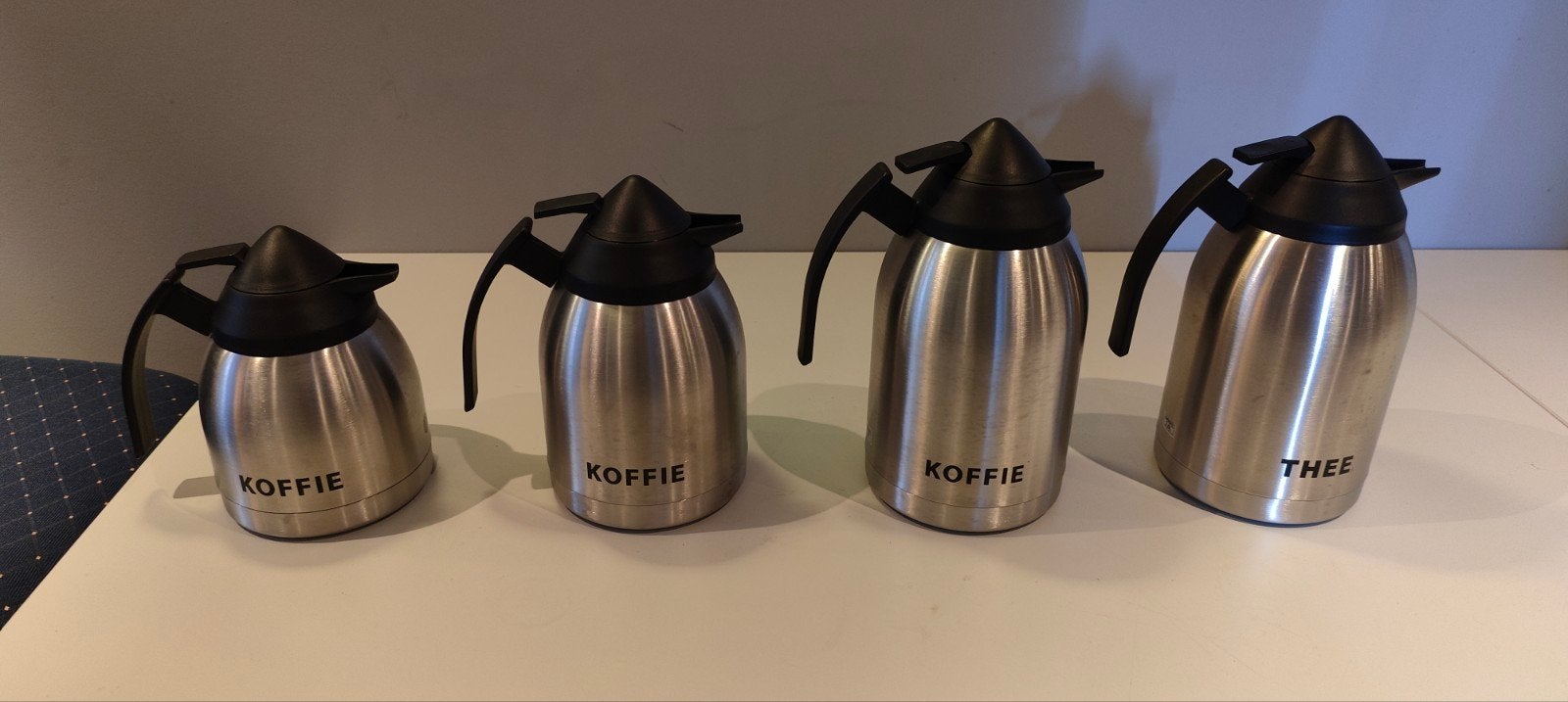 Koffiekan, Ophalen