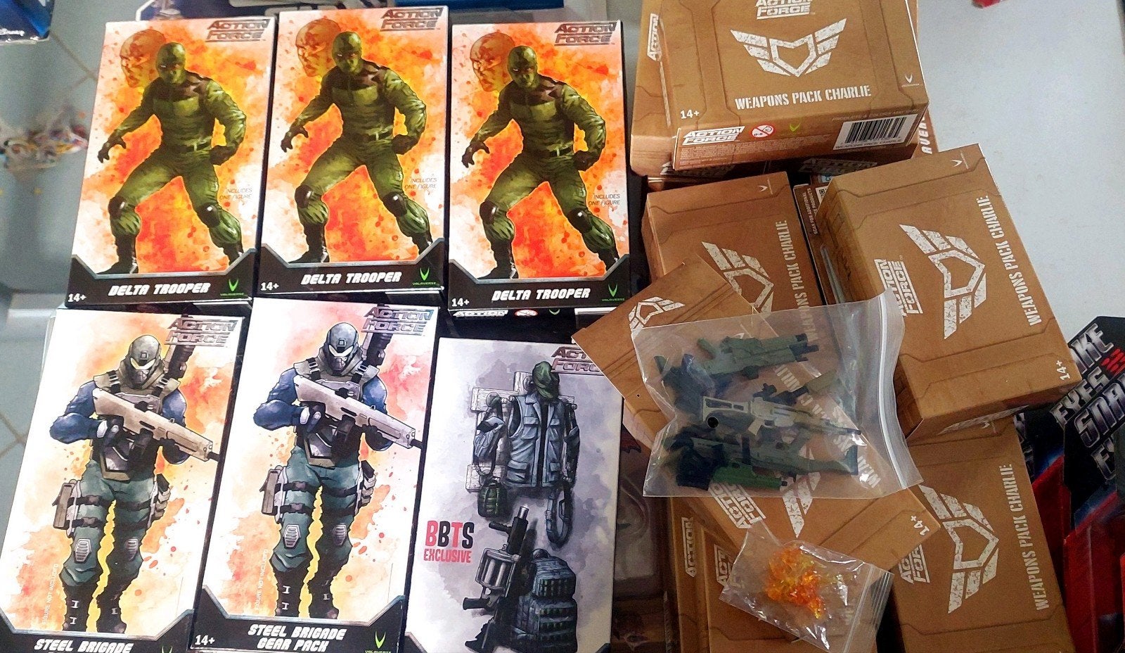Opruiming: Action force/ Gi Joe Action figuren en wape, Enlèvement ou Envoi, Neuf