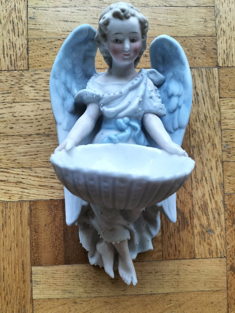 Vintage Biscuit Porseleinen Wijwaterbakje Engel met Schelp, Antiek en Kunst, Ophalen of Verzenden