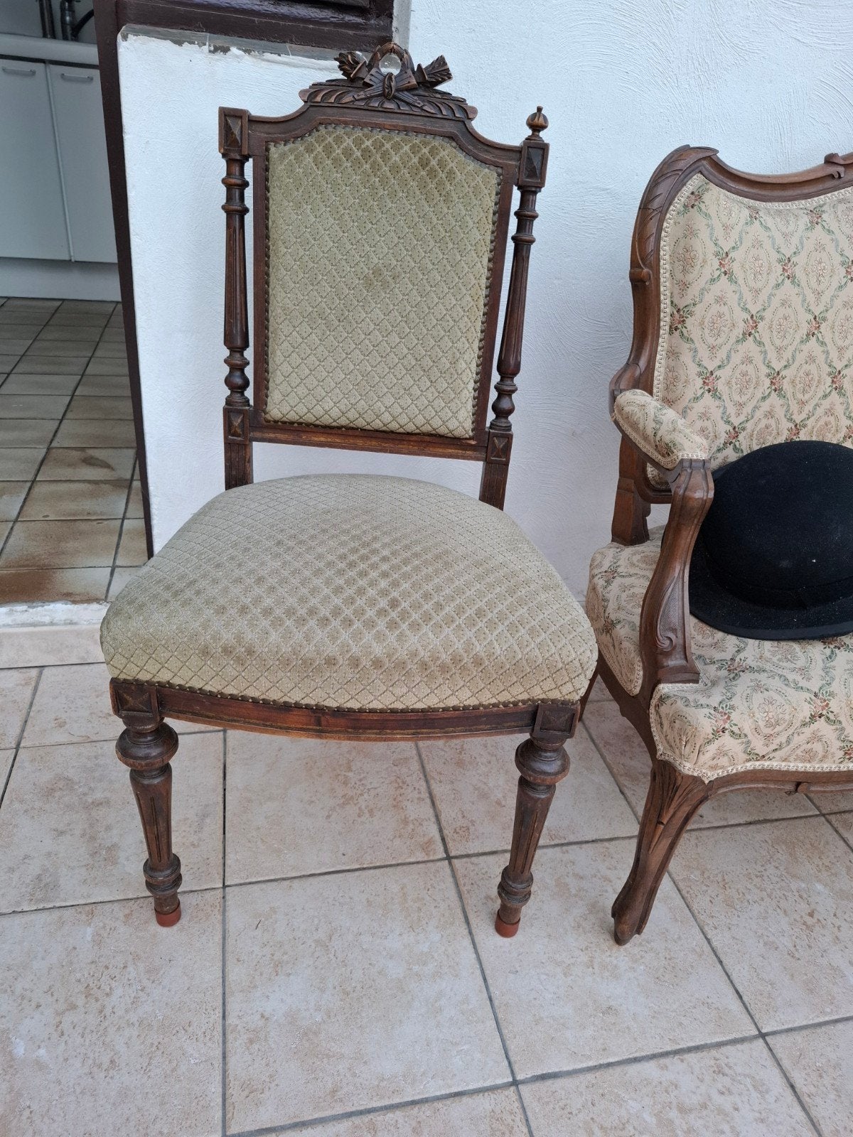 stoelen louis 14, Ophalen