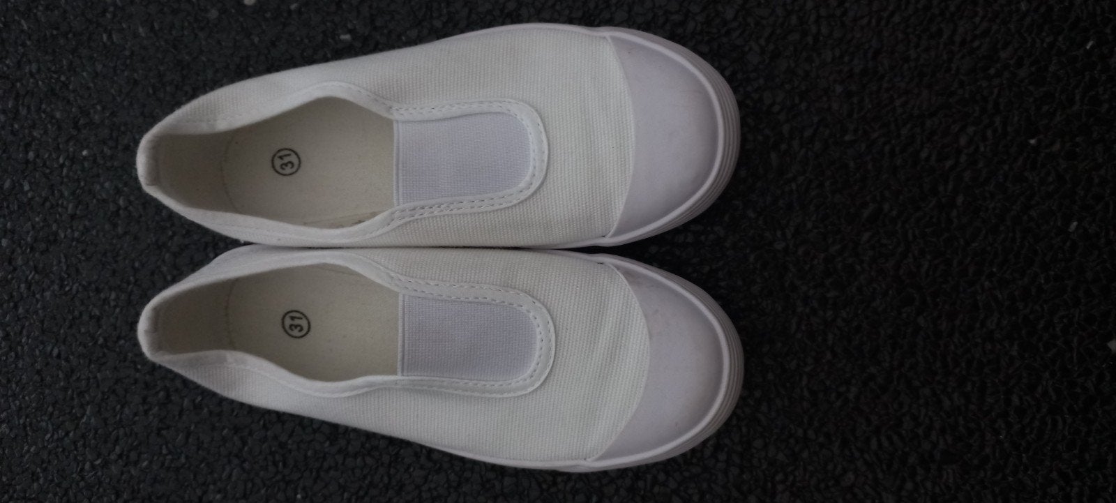 Witte turnpantoffels maat 31, Sports & Fitness, Enlèvement, Neuf, Chaussons de gymnastique