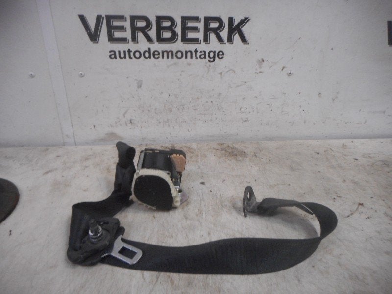 CEINTURE DE SECURITE ARRIERE GAUCHE Opel Astra G (F07), Opel, Opel Automobile GmbH, Utilisé, Kontakt-opel@opel.com