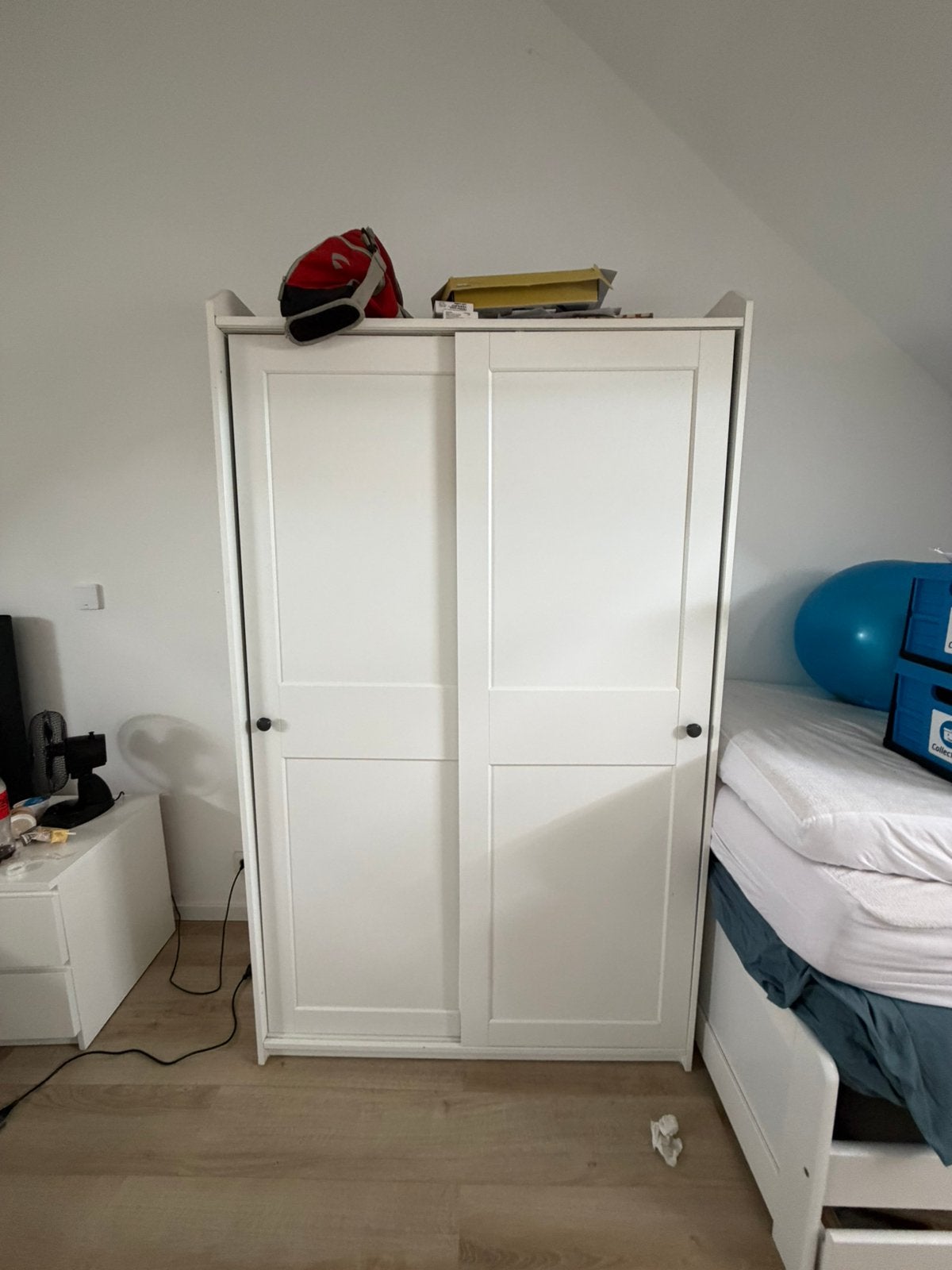 2 Armoires chambres, Enlèvement, Utilisé