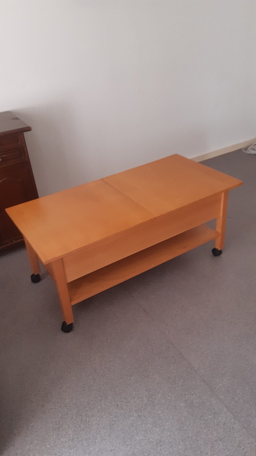 Table d'appoint extensible à roulettes, Maison & Meubles, Enlèvement