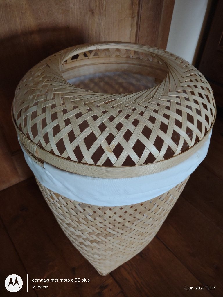 Wasmand/linnenmand Saluding, Huis en Inrichting, Ophalen, Minder dan 50 cm, Overige typen, Zo goed als nieuw