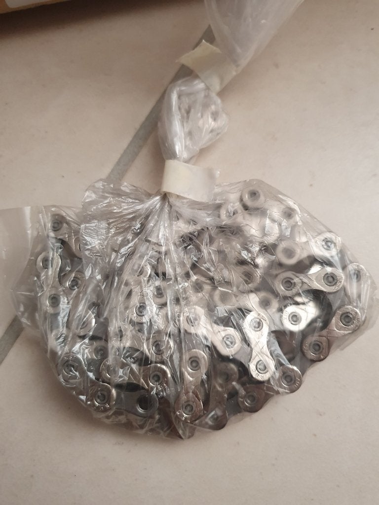 KMC X10-93 10 v 114L OEM gravel-racefietsketting in tas, Fietsen en Brommers, Fietsen | Racefietsen, Ophalen of Verzenden, Nieuw