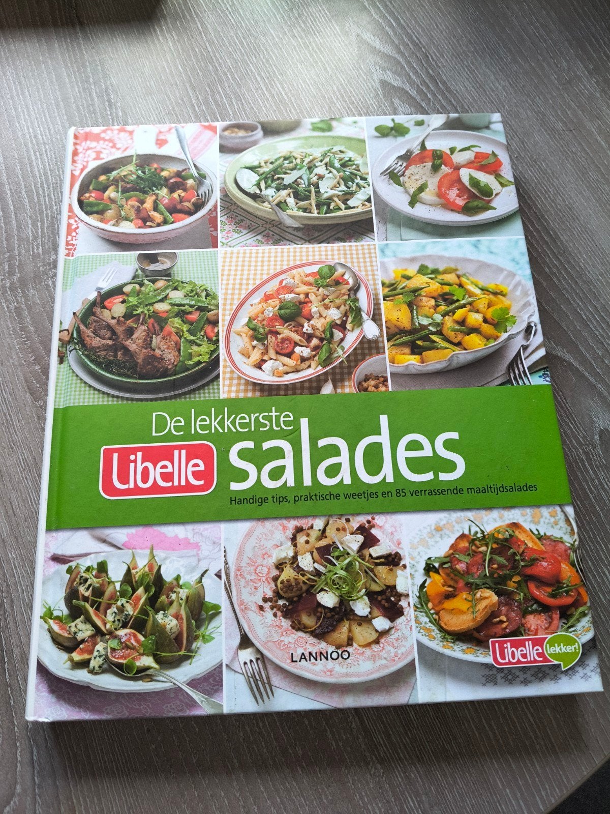 De lekkerste Libelle salades, Boeken, Ophalen of Verzenden, Zo goed als nieuw, Hilde Oeyen, Gezond koken