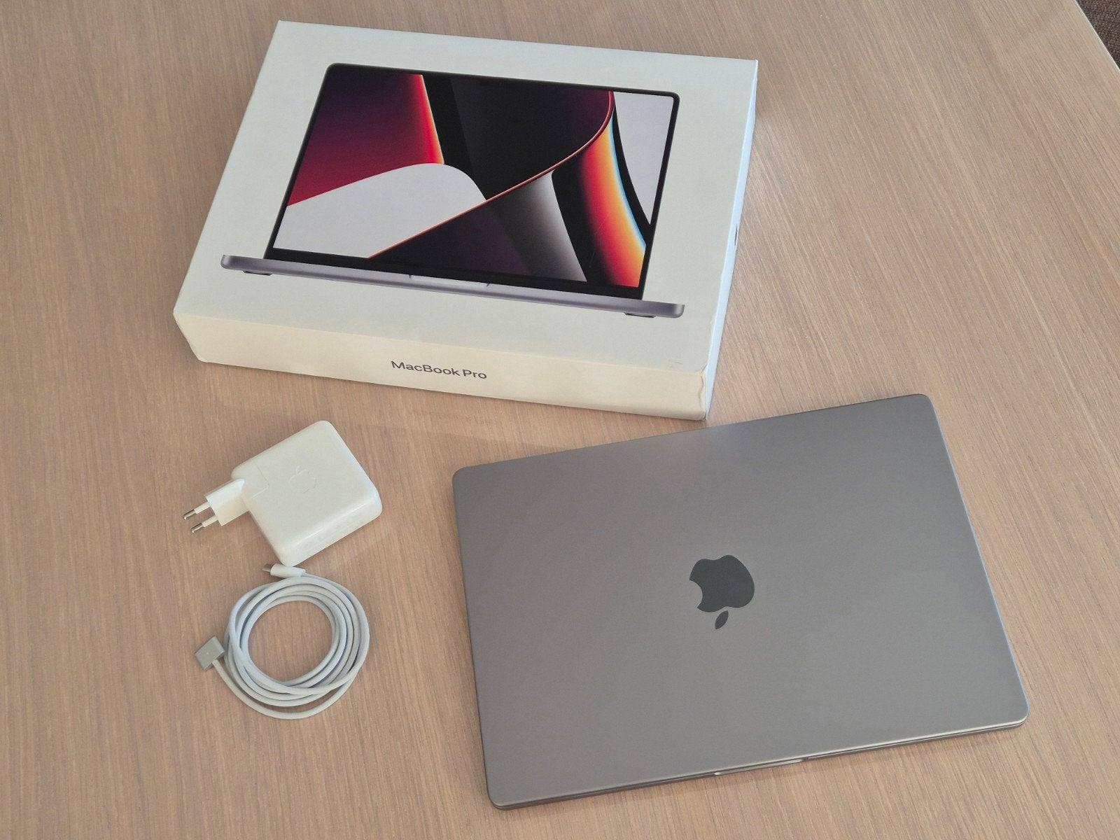Apple MacBook Pro 14 pouces M1 Pro, 16 Go/512 Go | Excellent, Informatique & Logiciels, MacBook Pro, Autres tailles, 512 GB, Comme neuf