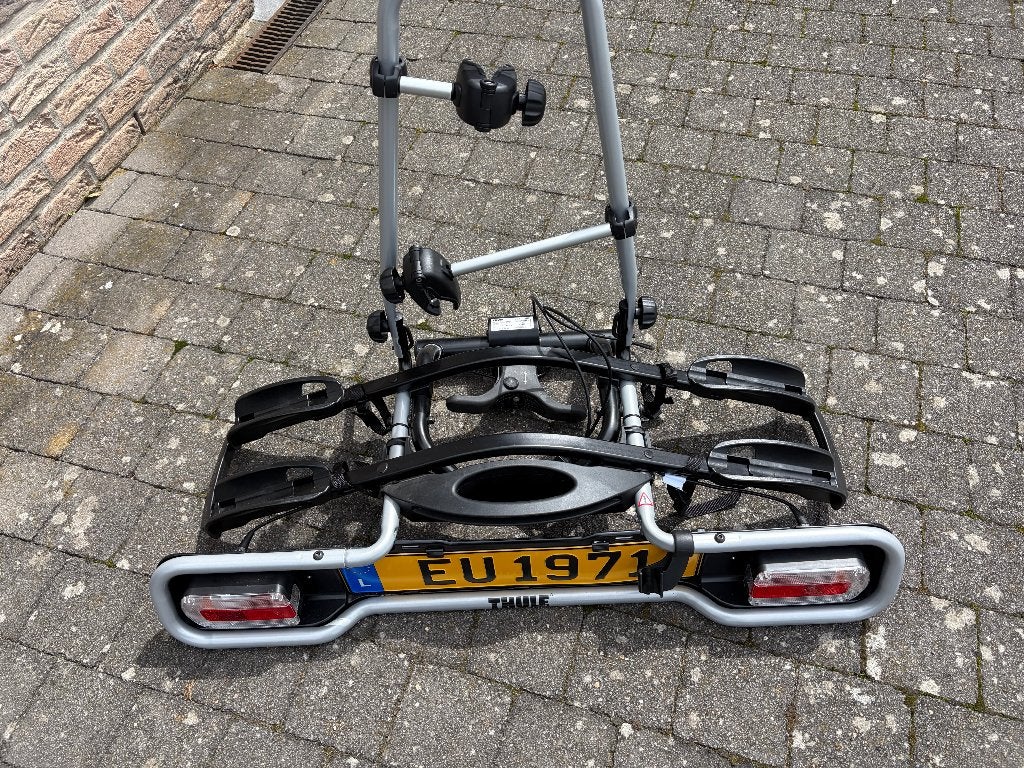 porte vélos THULE 180 €, Ophalen, 2 fietsen, Zo goed als nieuw, Trekhaakdrager
