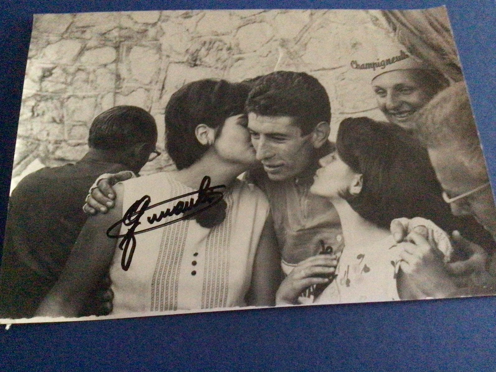 Persfoto felice gimondi signe, Ophalen of Verzenden, Zo goed als nieuw