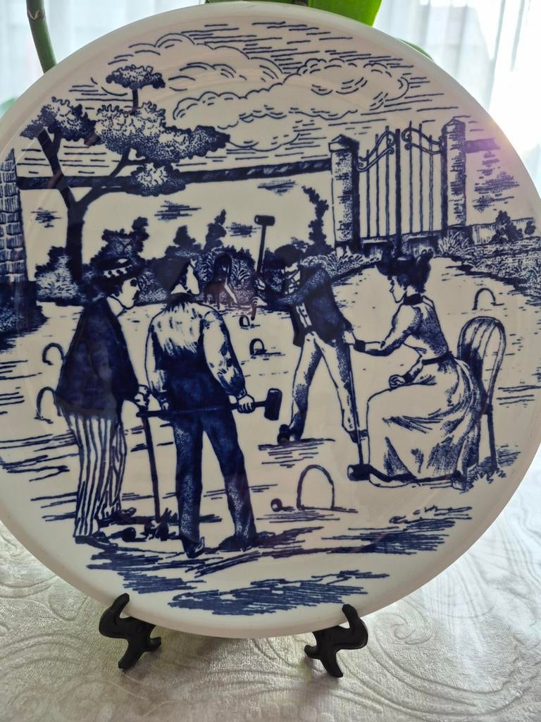 Vintage bord Boch /  met  24 cm omtrek, Antiek en Kunst, Ophalen