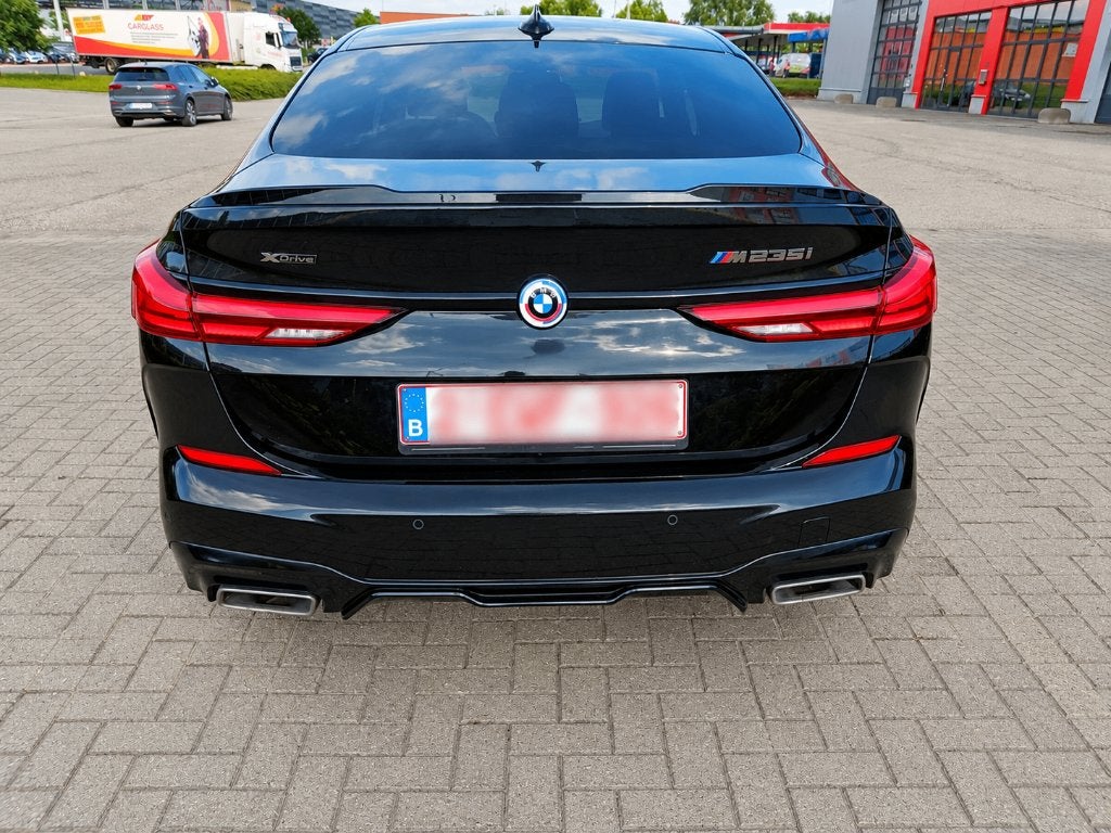 BMW M235i xDrive Gran Coupé | 306 PK | BTW | Garantie 2028, Auto's, Automaat, 4 cilinders, Verwarmde buitenspiegels, Zwart