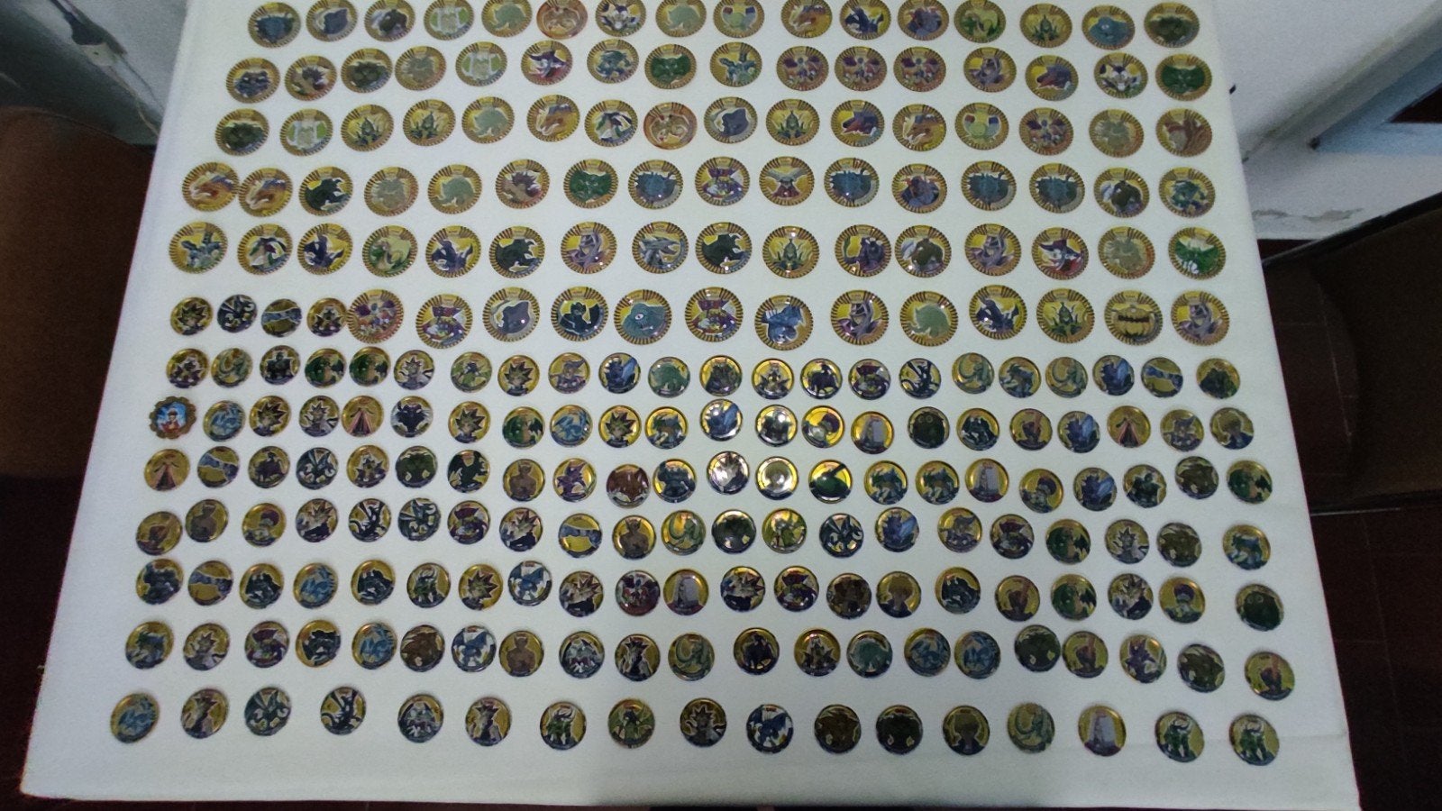 ​Lot de 245 Tazos Métal Yu-Gi-Oh! (1996 96KT) - Rare, Enlèvement, Comme neuf, Autres types