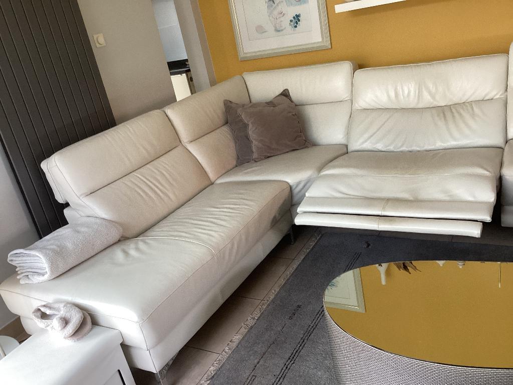 La chaise en cuir blanc Natuzzi est comme neuve !, Quatre personnes ou plus, Comme neuf, Enlèvement, Cuir