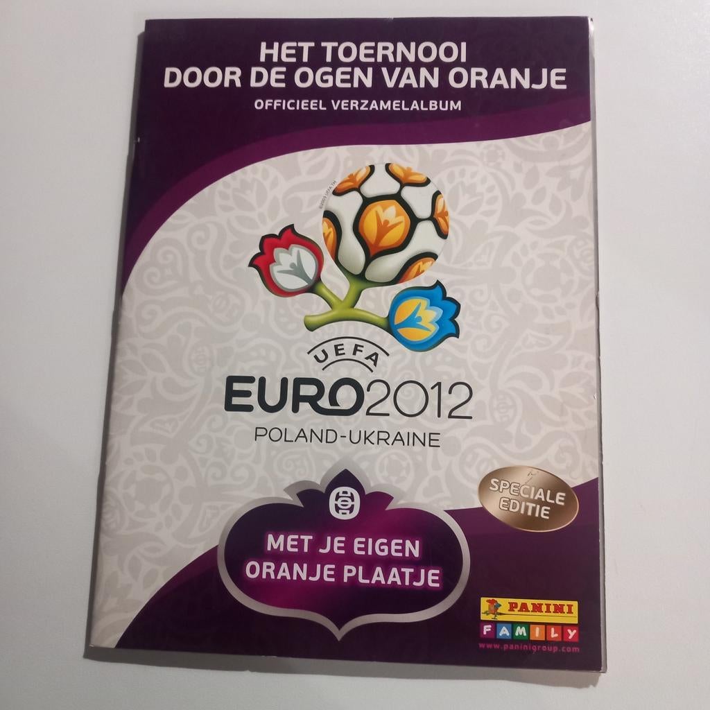 Album Panini édition spéciale Euro 2012, Enlèvement ou Envoi
