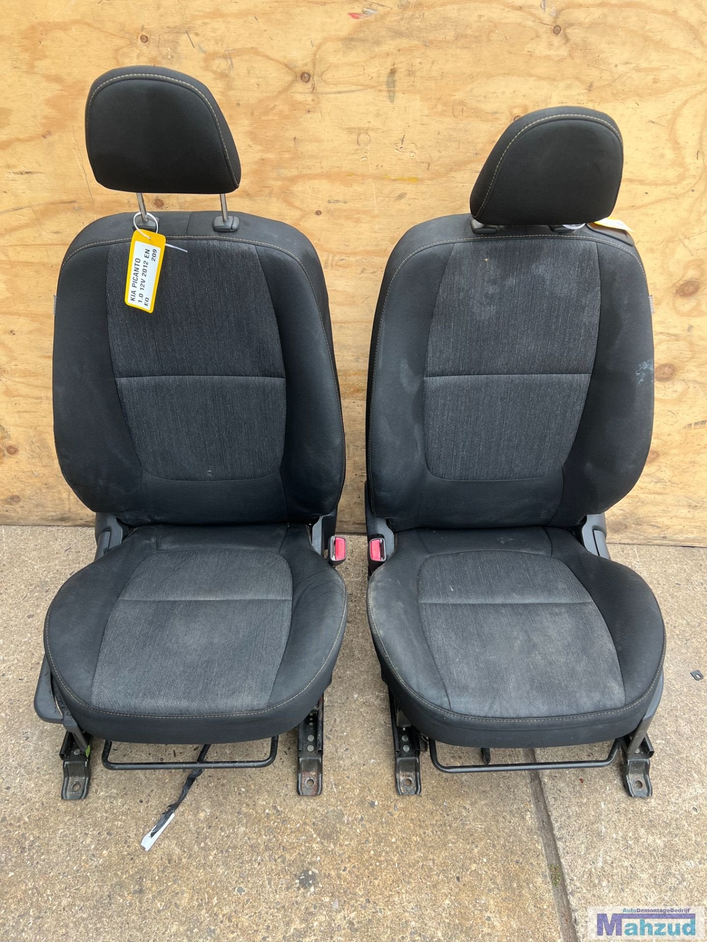 KIA PICANTO 2 ZWART INTERIEUR 3DEURS stoel achterbank, Heolleung-ro 12
06797  Seoul, Info@kia.com, Kia Corporation, Gebruikt