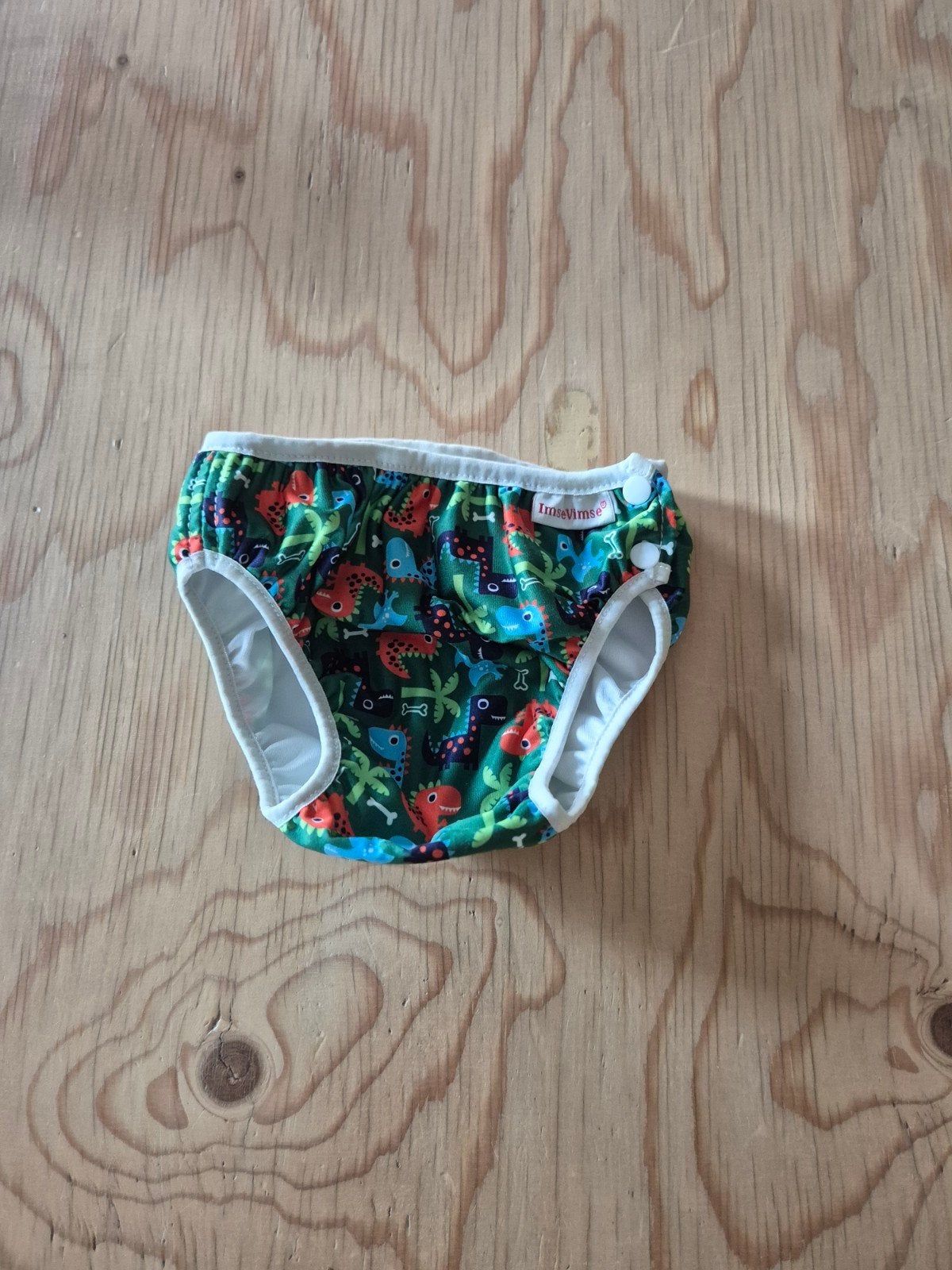 Zwemluier met dino's van Imse Vimse voor 11 t.e.m. 14 kg, Enfants & Bébés, Vêtements de bébé | Maillots de bain pour bébés, Garçon