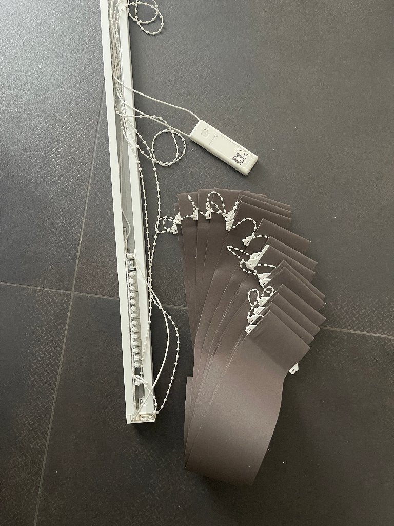 4x Stores Lamelles Verticales 89mm de qualité complet, Enlèvement, Comme neuf, Brun