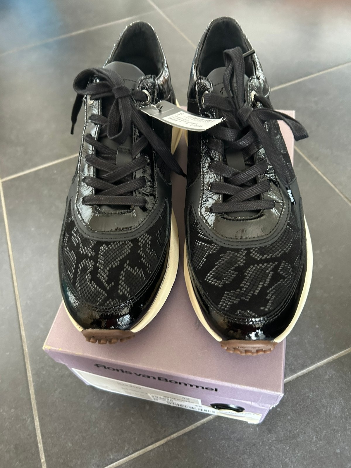 Dames sneakers Floris van bommel 42 nieuw, Ophalen of Verzenden, Zo goed als nieuw, Zwart, Sneakers