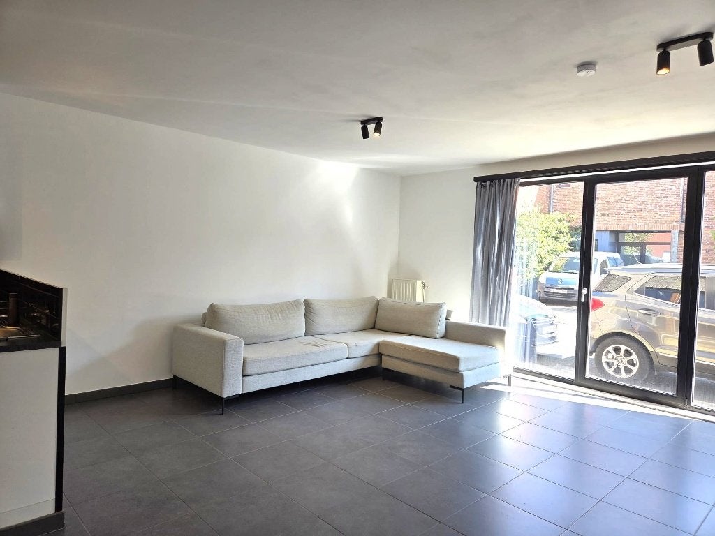 TE HUUR: GLV appartement-2 slaapkamers-centrum Hoogstraten, 50 m² ou plus, Turnhout