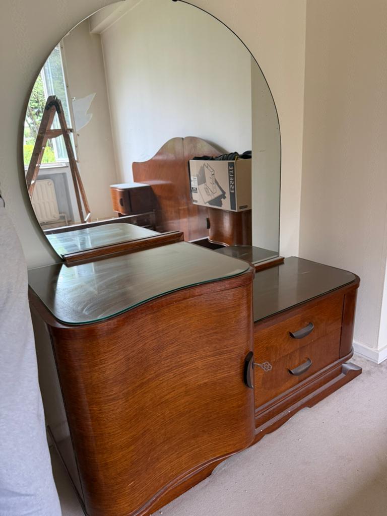 Coiffeuse ancienne en bois avec grand miroir, Antiquités & Art, Enlèvement