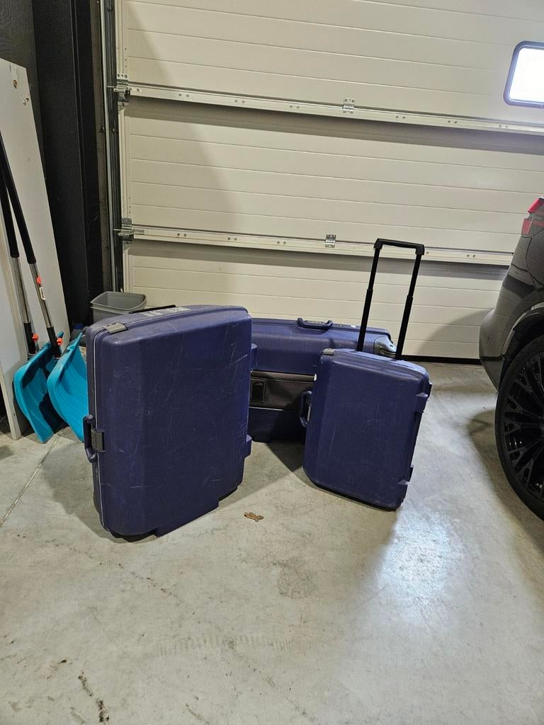 American tourister 1 handbagage en 2 grote reiskoffers, Dieren en Toebehoren, Ophalen