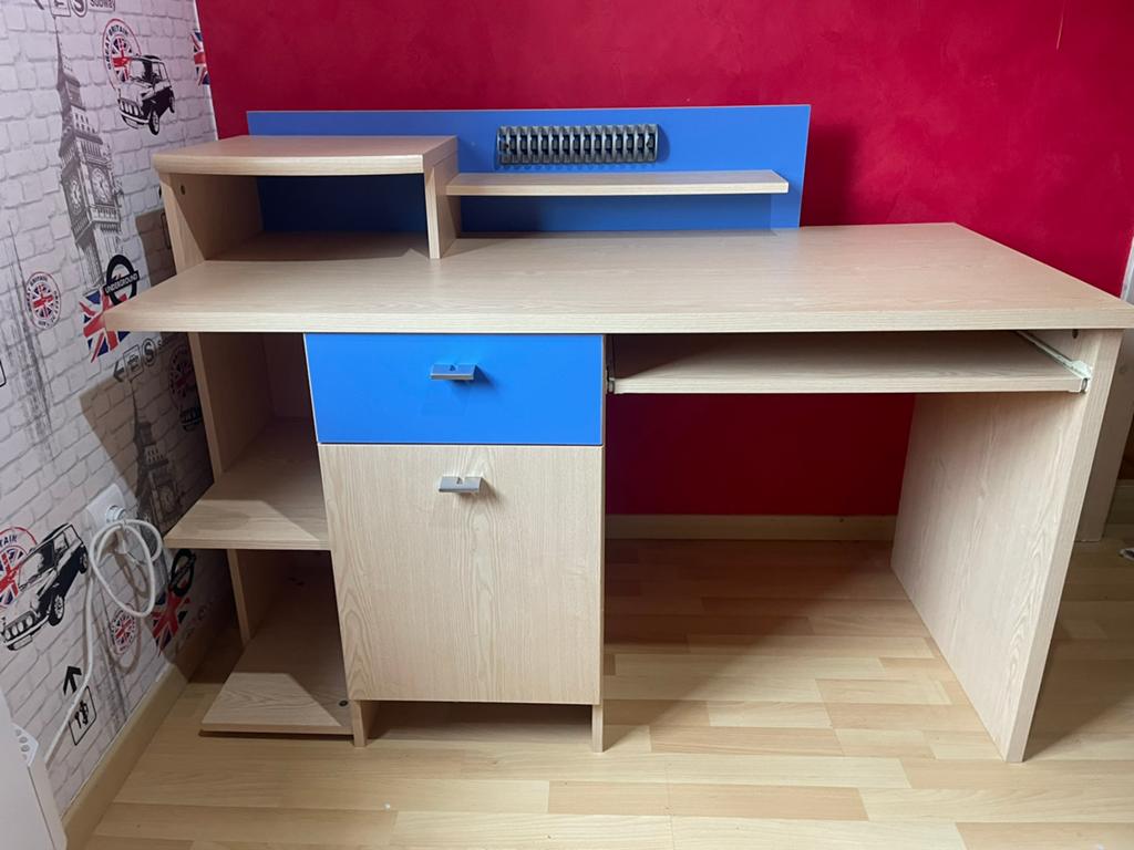 Bureau, Maison & Meubles, Moderne, Enlèvement, Comme neuf