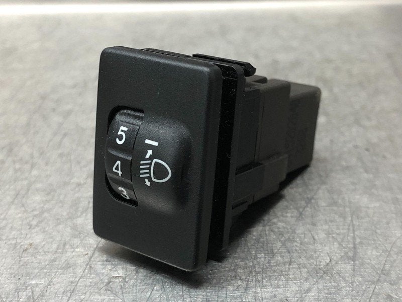 KOPLAMP IHV SCHAKELAAR Toyota Avensis Wagon (T27), Auto-onderdelen, Gebruikt, Toyota