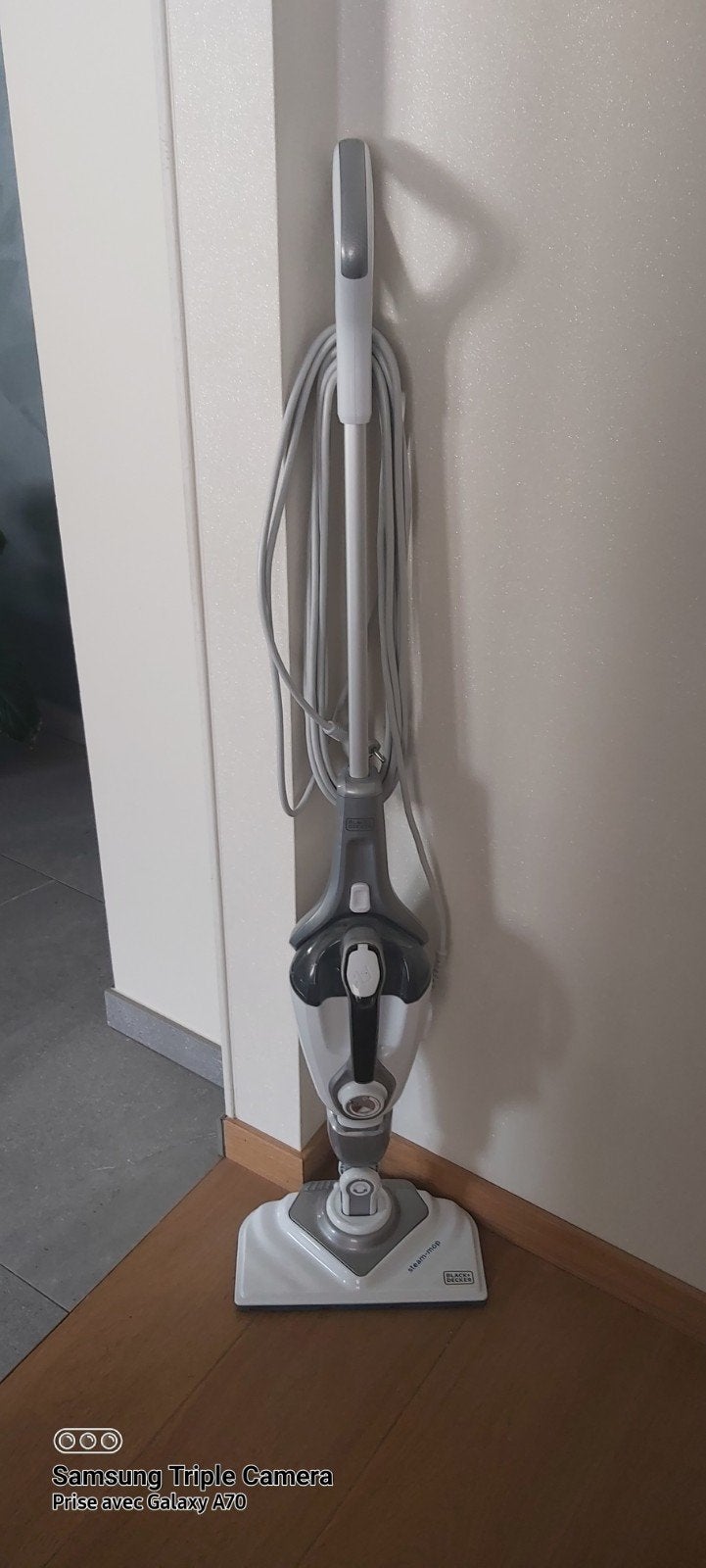 Black & Decker Steam-Mop + SteaMitt, Electroménager, Aspirateurs, Comme neuf, Nettoyeur vapeur, Autres marques, 1200 à 1600 watts