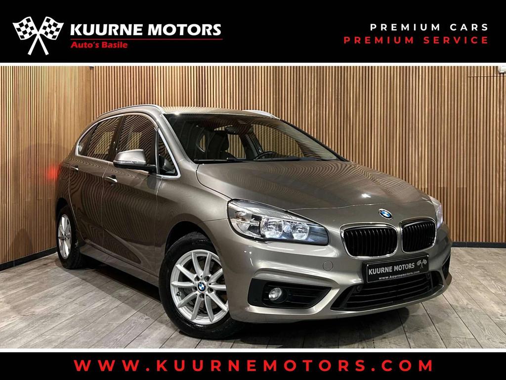 BMW 2 Serie 218 dA ActiveTourer Alu16"/Gps/Pdc/VerwZet/Bt *1, Auto's, BMW, 4 deurs, Stof, 4 cilinders, Bluetooth