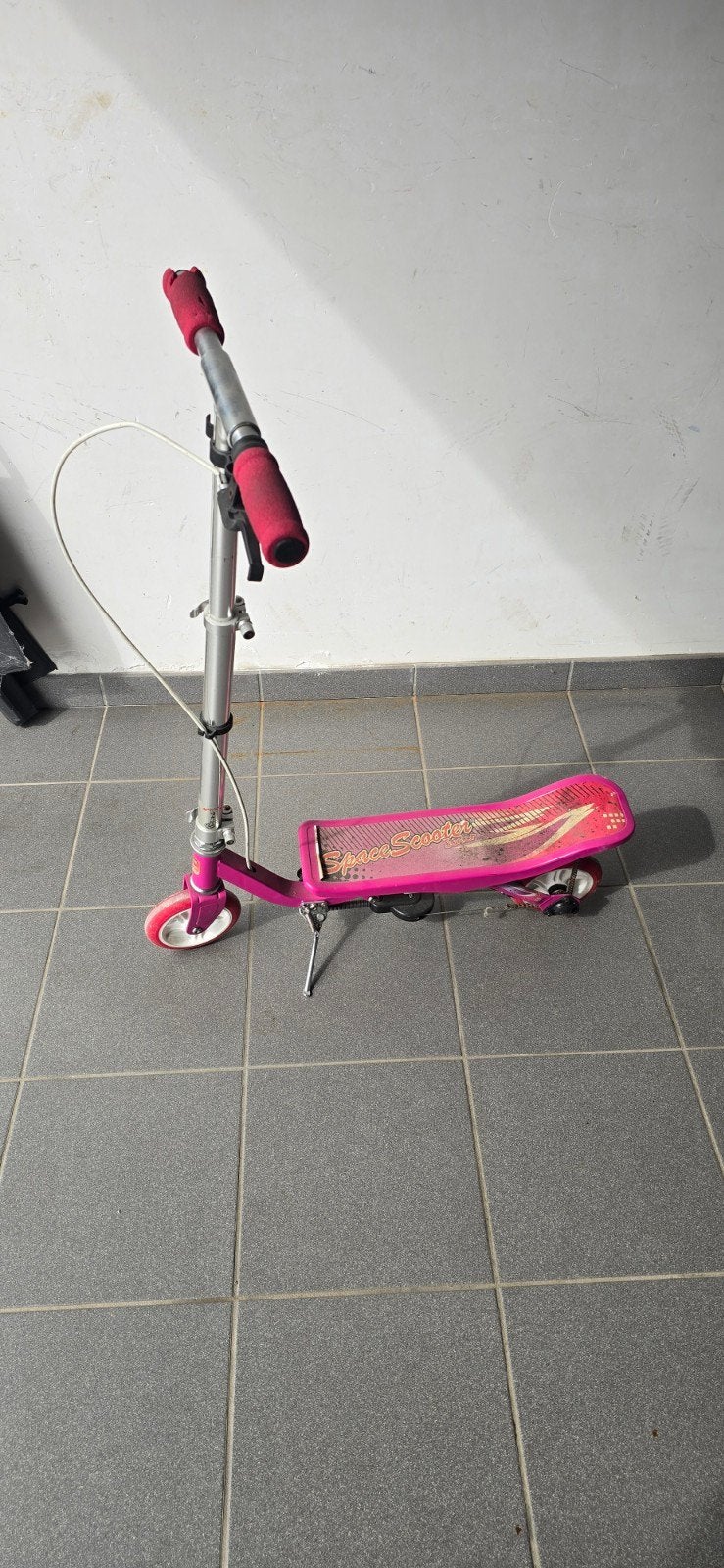 space scooter (kleine model), Fietsen en Brommers, Ophalen, Gebruikt, Kickbike, Space Scooter