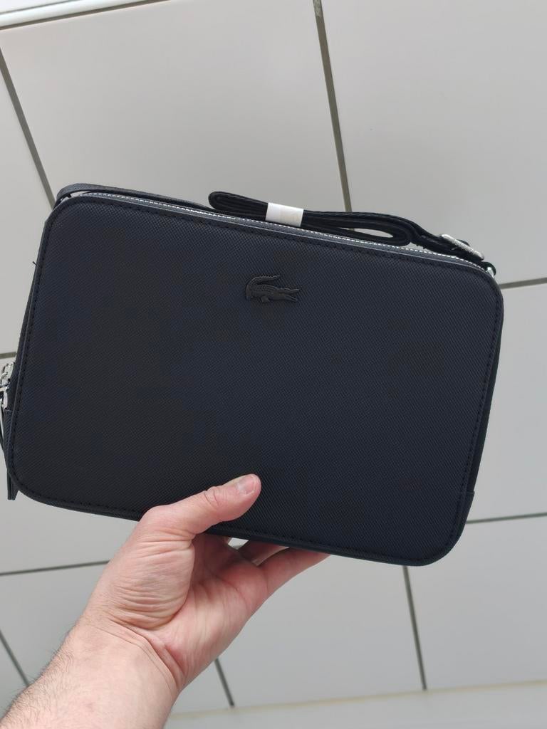 Lacoste boekentas, Handtassen en Accessoires