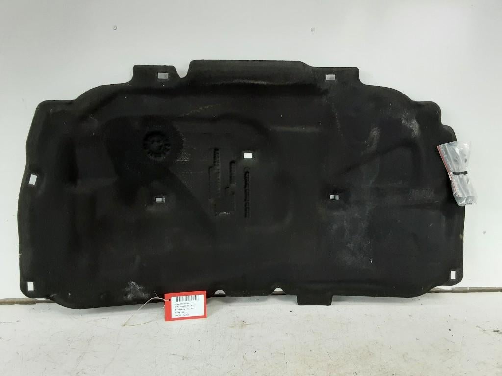 ABSORBANT ACOUSTIQUE CAPOT MOTEUR Volvo V50 (MW), Mevr. I. Hauben, Rue de l'Espoir 34 34
4030  GRIVEGNÉE, BE, Info@Collignon.be