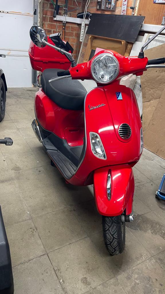 Vespa RED lx50 4t, Ophalen, Zo goed als nieuw, Vespa LX