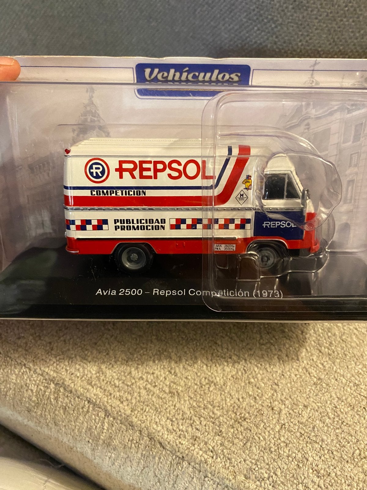 Avia 2500 Repsol-wedstrijd, Ophalen of Verzenden, Zo goed als nieuw