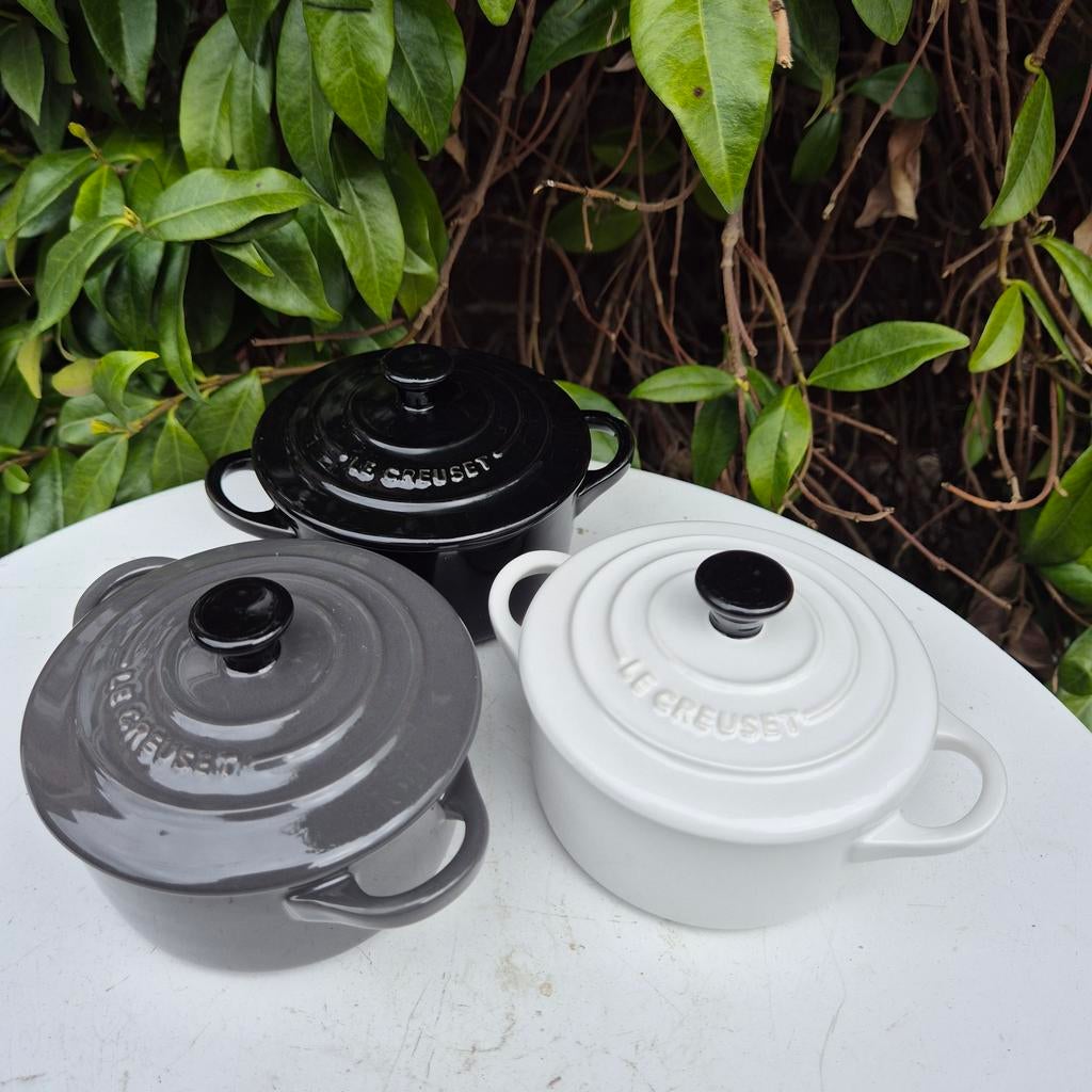 Le Creuset, mini potjes, 3  keramiek, 10 cm, Ophalen of Verzenden