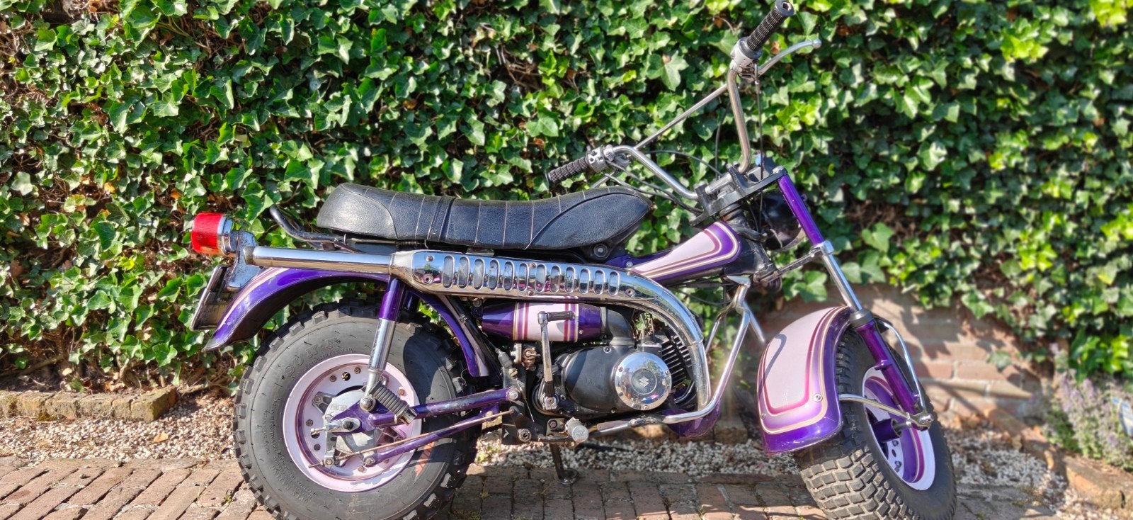 Suzuki RV90 Special paint, Motoren
