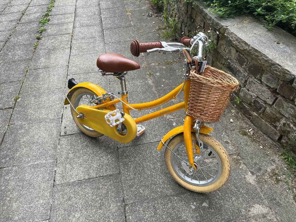 Kinderfiets Bobbin (geel; 12” maat, 2-4j), Fietsen en Brommers, Fietsen | Kinderfietsjes, Ophalen, Velgrem, Bobbin, Minder dan 16 inch