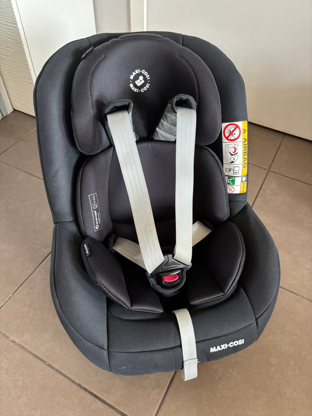 Maxi cosi Pearl Pro 2 i-Size + Familyfix 2 en aeromoov hoes, Kinderen en Baby's, Autostoeltjes, Ophalen, Gebruikt, 0 t/m 18 kg
