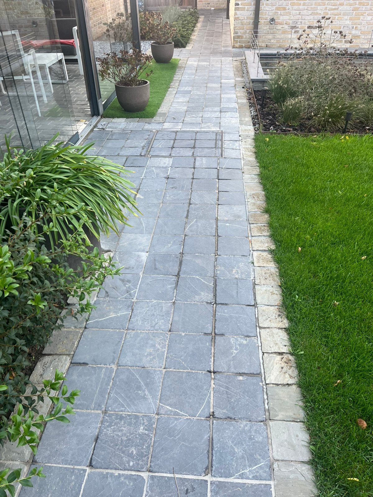 Blauwsteen tegel 15x15 cm, Tuin en Terras, Ophalen, Zo goed als nieuw