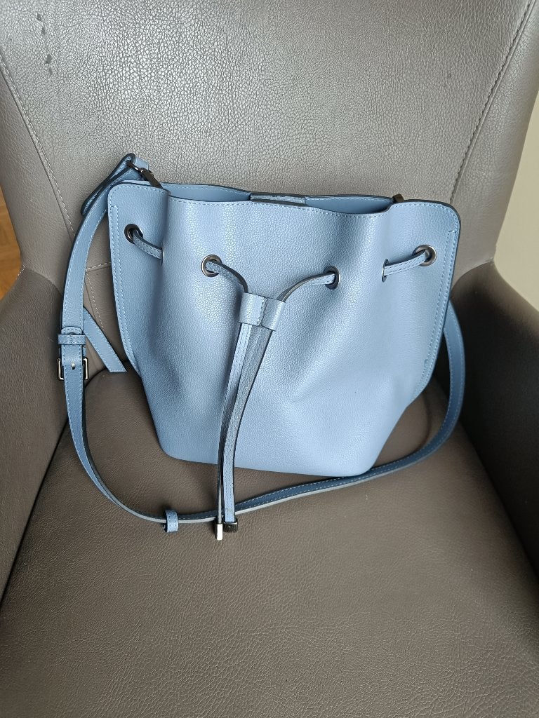 Blauwe handtas 25€, Enlèvement, Comme neuf, Bleu, Sac à main