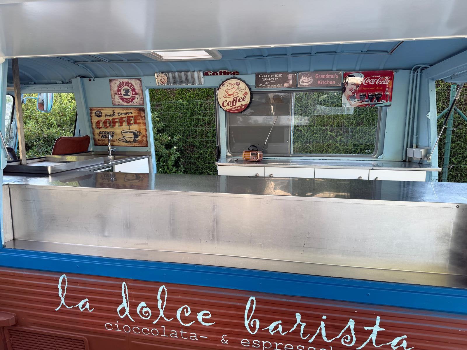 Foodtruck Peugeot J7 *1976**Zijklep*koelingen*i.z.g.st*, Zakelijke goederen, Horeca | Food, Ophalen, Dranken
