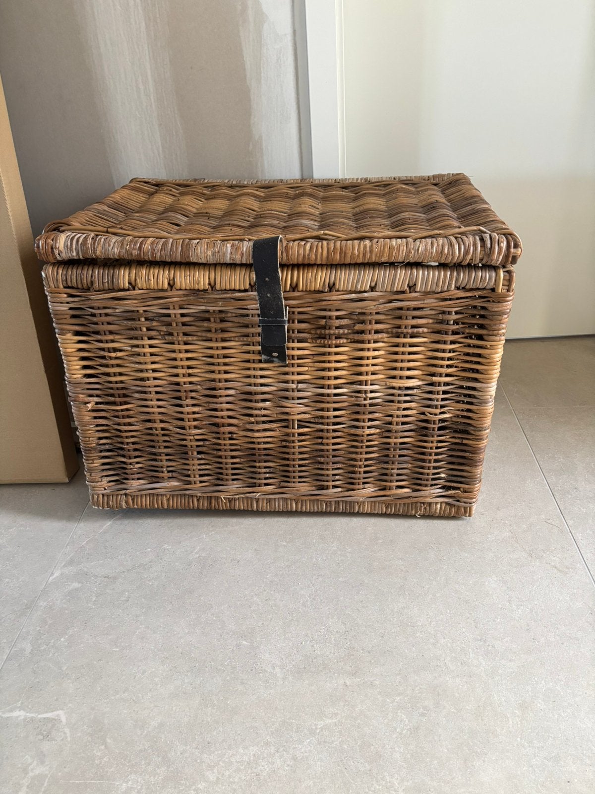 IKEA BYHOLMA opbergkist / dekenkist, Ophalen, Gebruikt, Overige materialen, Mand