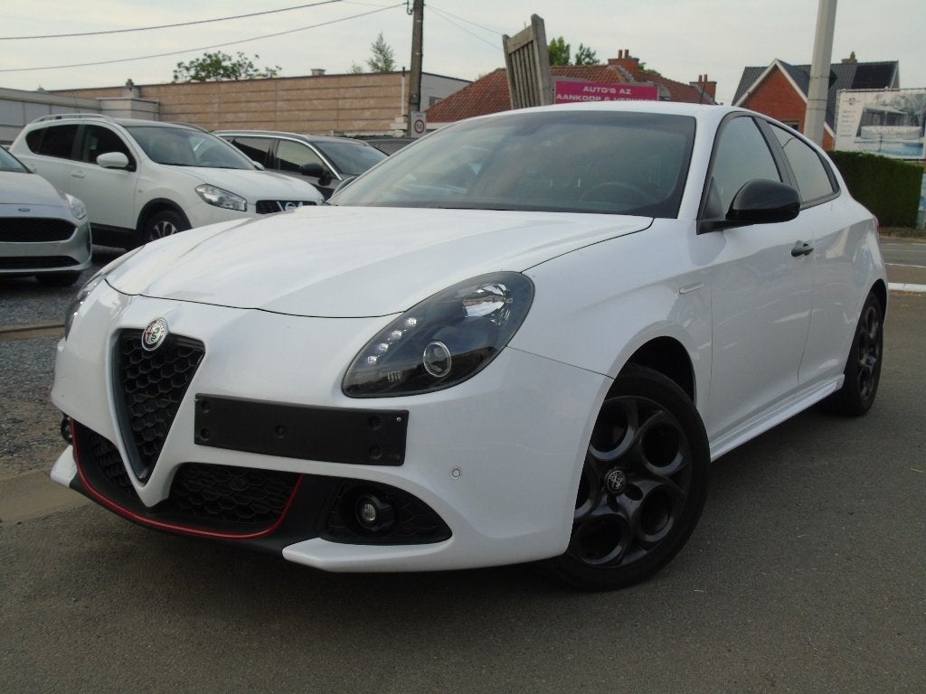 Alfa Romeo Giulietta 1.4i Benzine *08/2019 *1e Eigen *Euro6d, Auto's, Alcantara, Wit, Bedrijf, 5 deurs