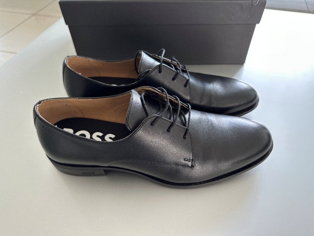 Chaussures Boss Richelieu Colby cuir noir hommes 43.5 (9.5), Vêtements | Hommes, Chaussures, BOSS, Enlèvement ou Envoi, Chaussures à lacets