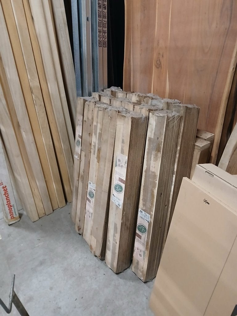35€m² | 96 m² massieve kastanje planchetten Lambri / Dako, Ophalen, Minder dan 25 mm, Nieuw, Plank
