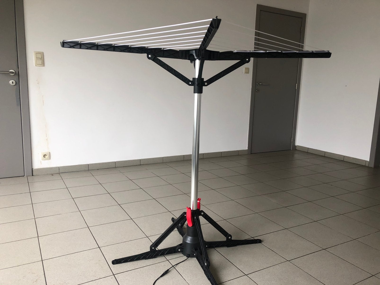Roterende wasdroger, Elektronische apparatuur, Ophalen
